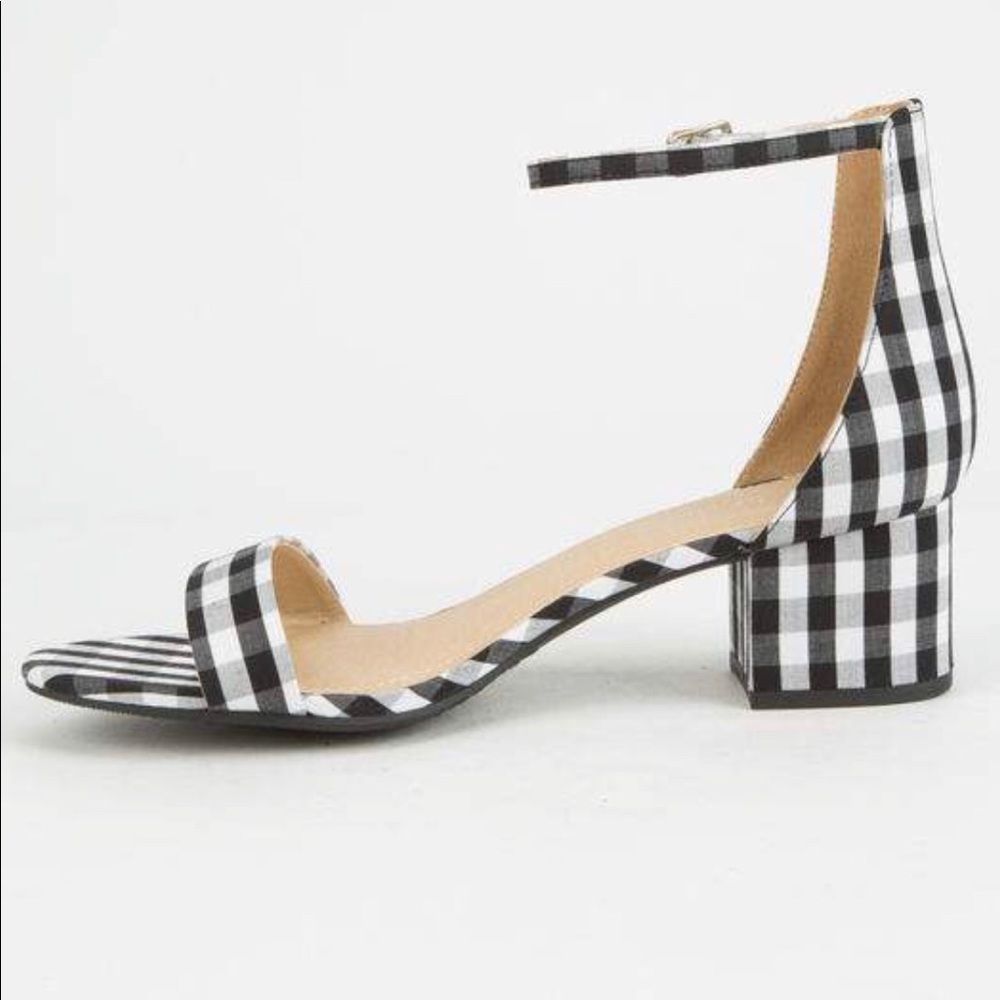 SOLD Gingham | Heels - Picture 4 of 7